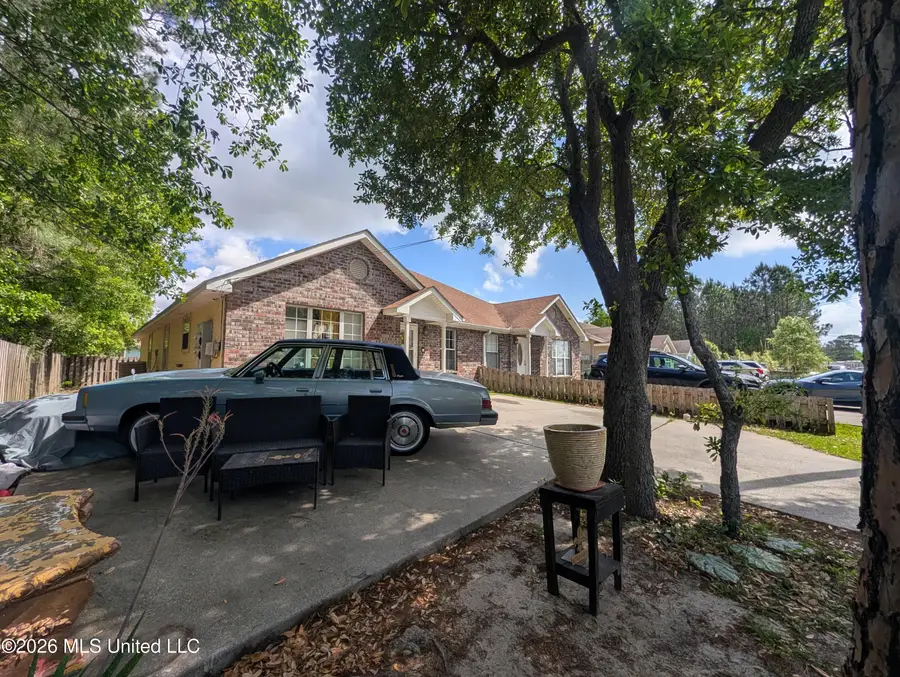 4044 Camellia Street, Bay Saint Louis, MS 39520 - #2