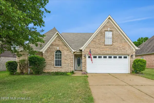 7238 Crape Myrtle Drive, Olive Branch, MS 38654