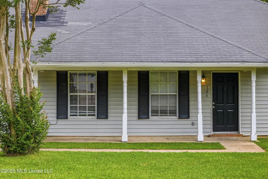 121 Bellegrove Circle, Brandon, MS 39047 - #2