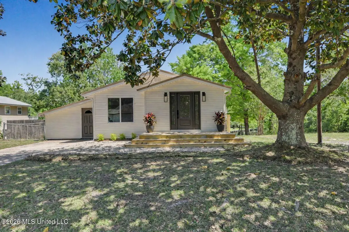 2512 Bahama Drive, Gautier, MS 39553 - #1