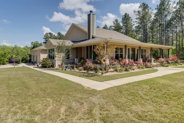 17415 Doc Lizana Road, Gulfport, MS 39503