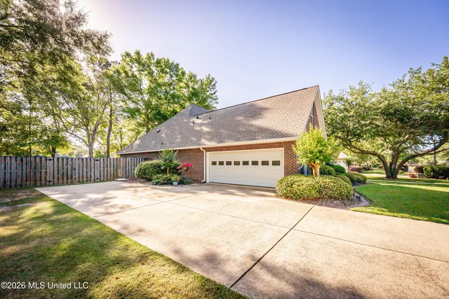812 Canebrake Drive, Ocean Springs, MS 39564 - #3
