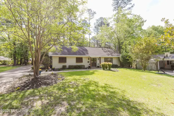 5247 Suffolk Circle, Jackson, MS 39211