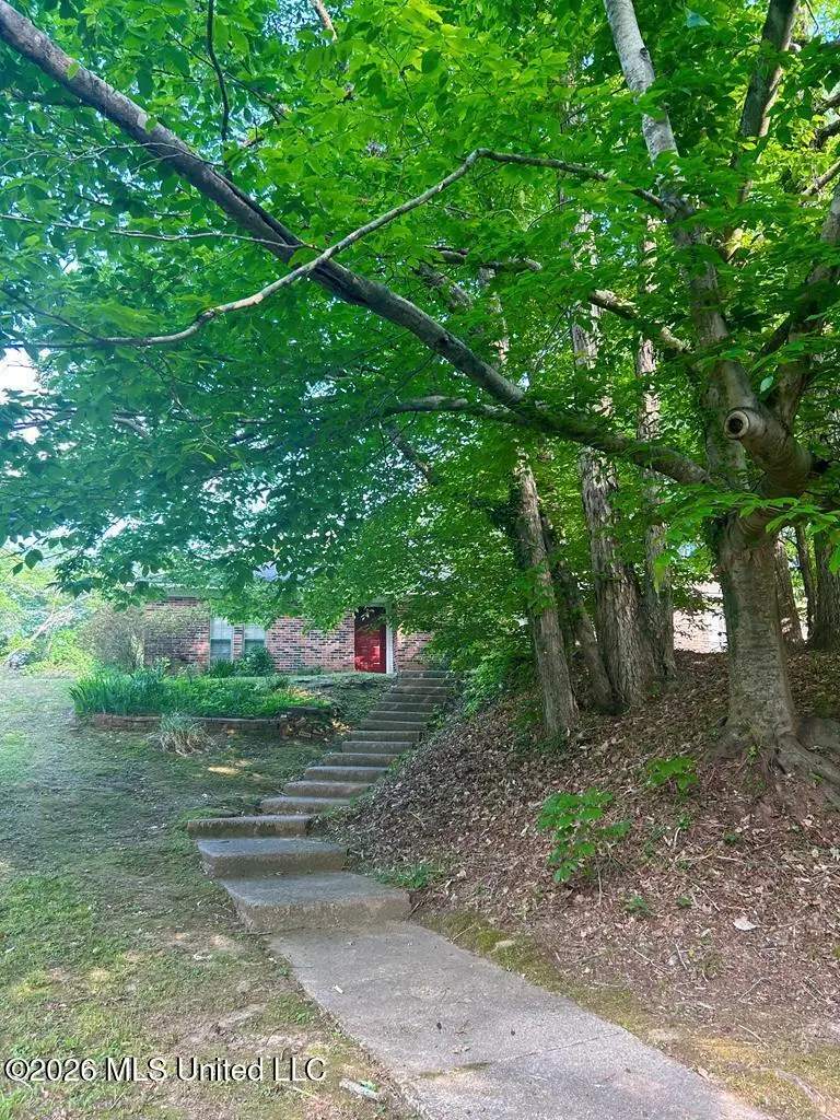 405 Longwood Drive, Vicksburg, MS 39180 - #1