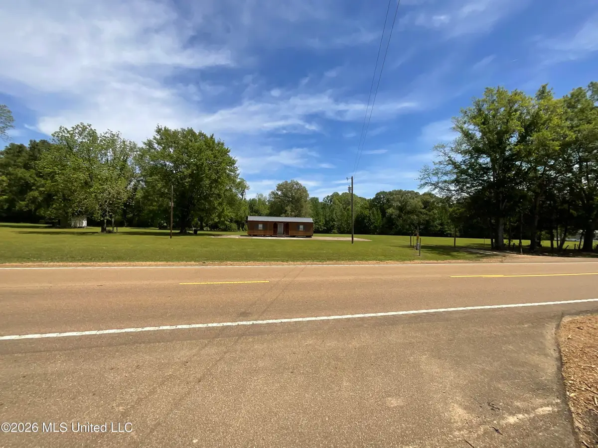 12007 Highway 16 E, Benton, MS 39039 - #1