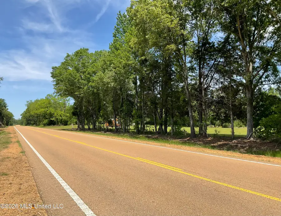 12007 Highway 16 E, Benton, MS 39039 - #2