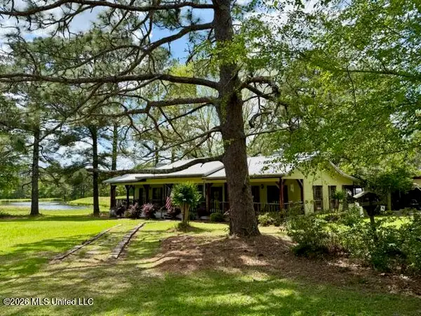 273 Vincetown Road, Sandy Hook, MS 39478