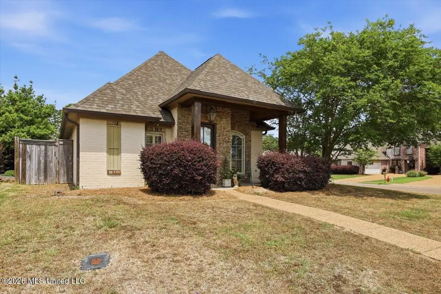 600 Bauxite Cove, Brandon, MS 39047 - #2