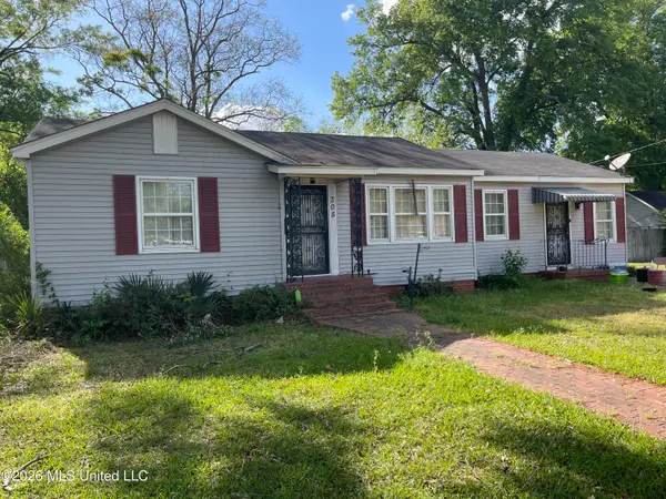 305 N Sunflower Avenue, Indianola, MS 38751