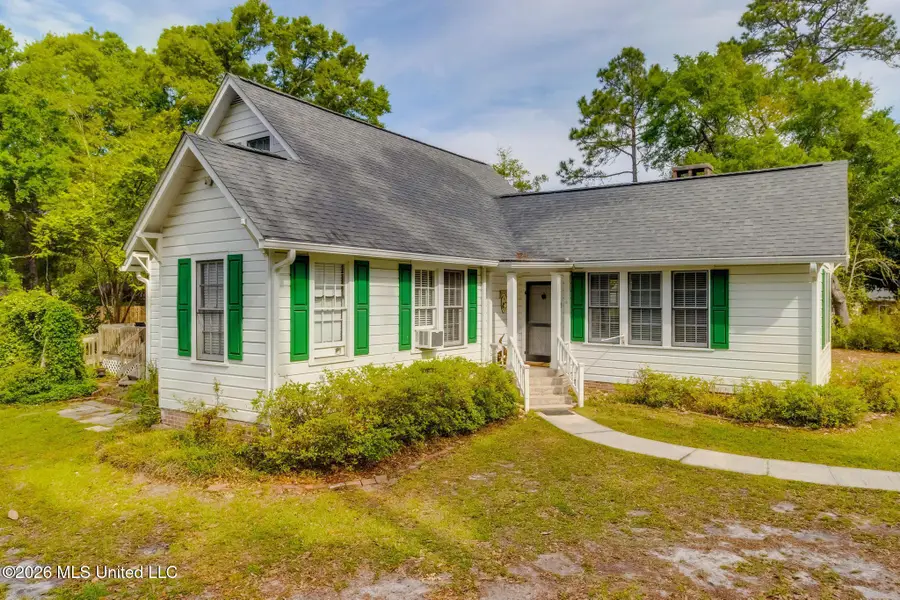 2313 Gulf Avenue, Gulfport, MS 39501 - #2