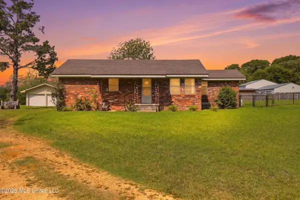 1046 S Mcgregor Street, Wiggins, MS 39577