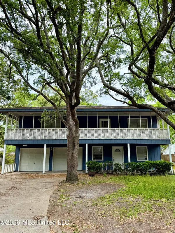 8824 Mermaid Avenue, Ocean Springs, MS 39564