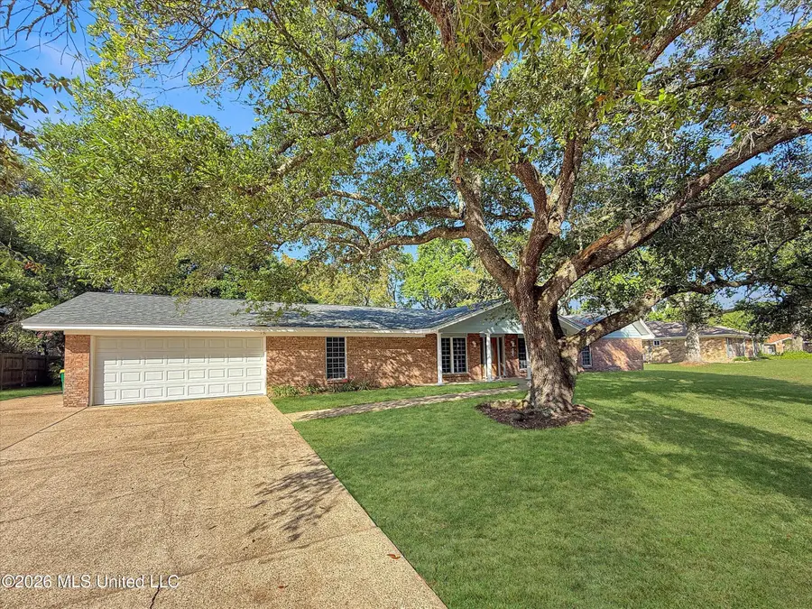 703 Tantallon Drive, Ocean Springs, MS 39564 - #2