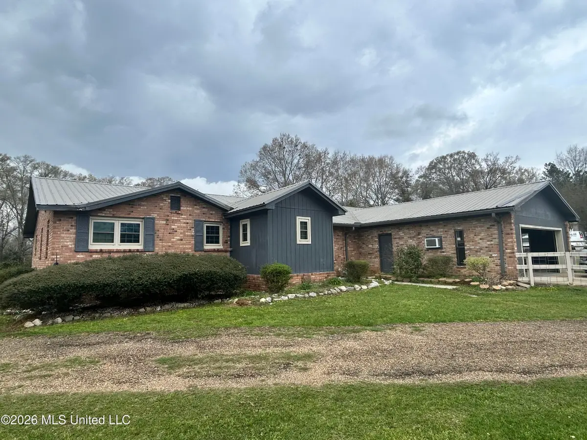 1083 Jones Road, Edwards, MS 39066 - #1