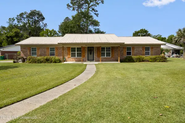 13101 Cambridge Boulevard, Ocean Springs, MS 39564