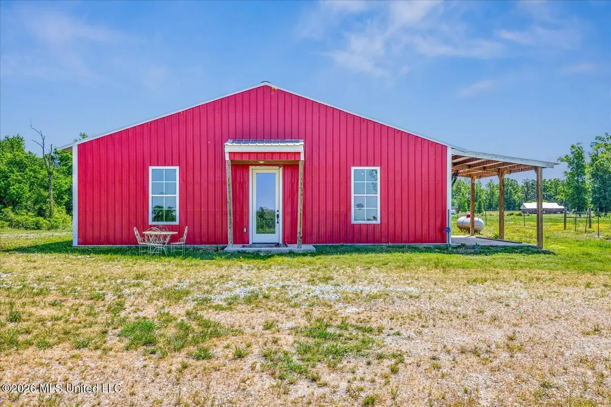 454 Laws Hill Road, Holly Springs, MS 38635 - #1