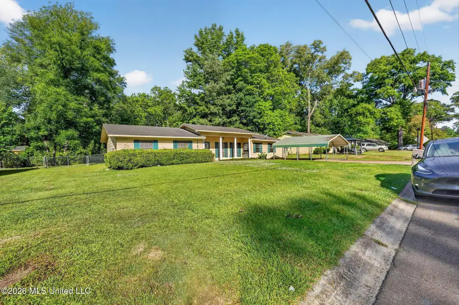 1327 Wooddell Drive, Jackson, MS 39212 - #2