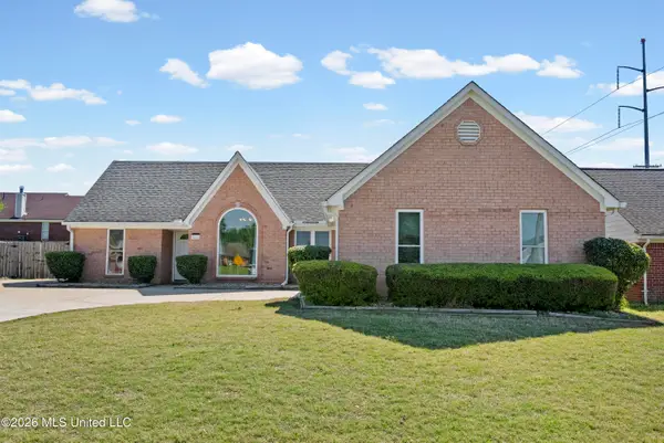 9042 Belmont Drive, Southaven, MS 38671