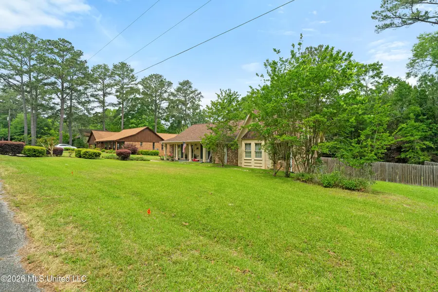 623 Cherry Lane, Laurel, MS 39440 - #2
