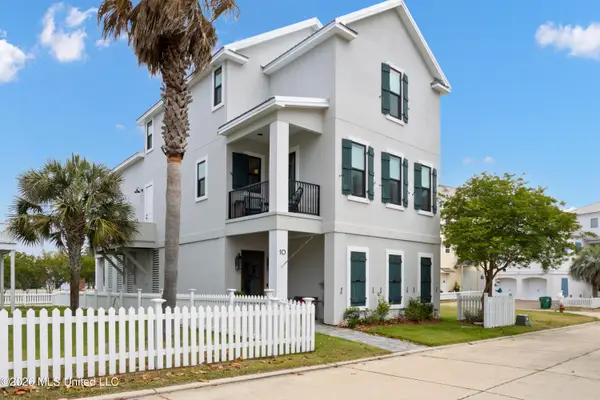 10 Chapel Hill Road, Bay Saint Louis, MS 39520