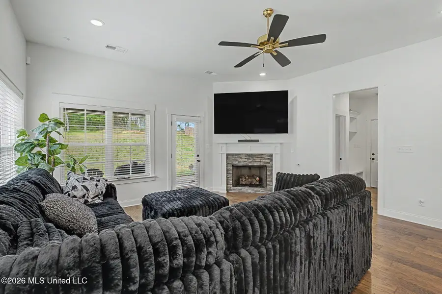 7494 Crosswinds Boulevard, Hernando, MS 38632 - #3