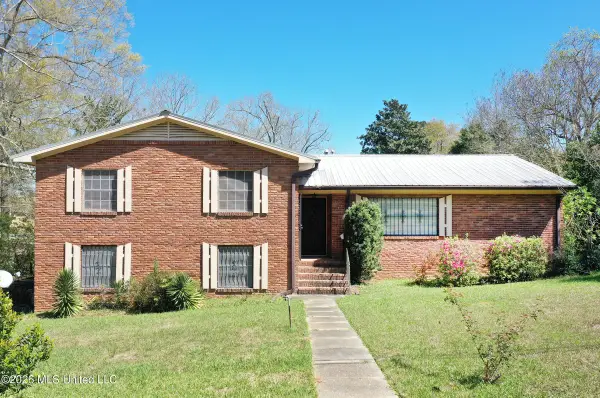 201 Sinclair Street, McComb, MS 39648