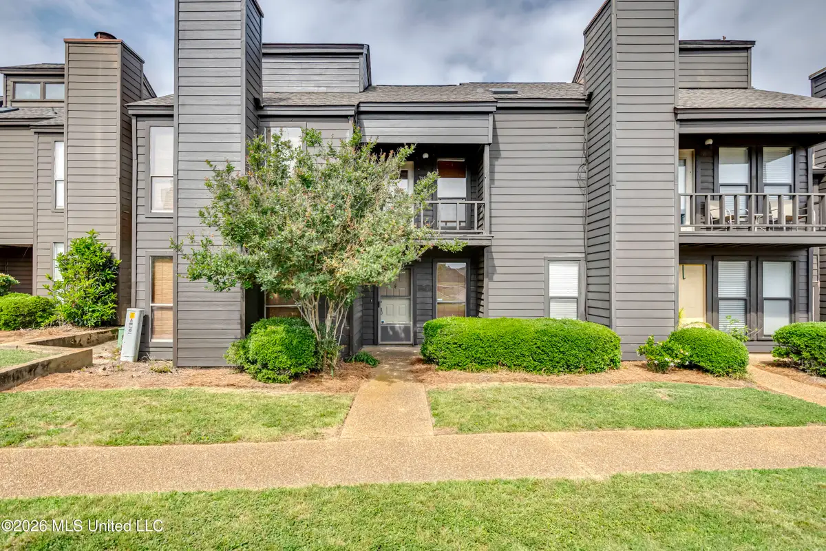 31 Lake Barnett Drive, Brandon, MS 39047 - #1