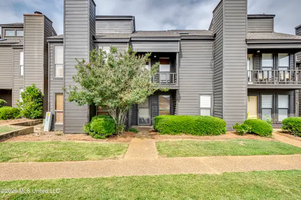 31 Lake Barnett Drive, Brandon, MS 39047