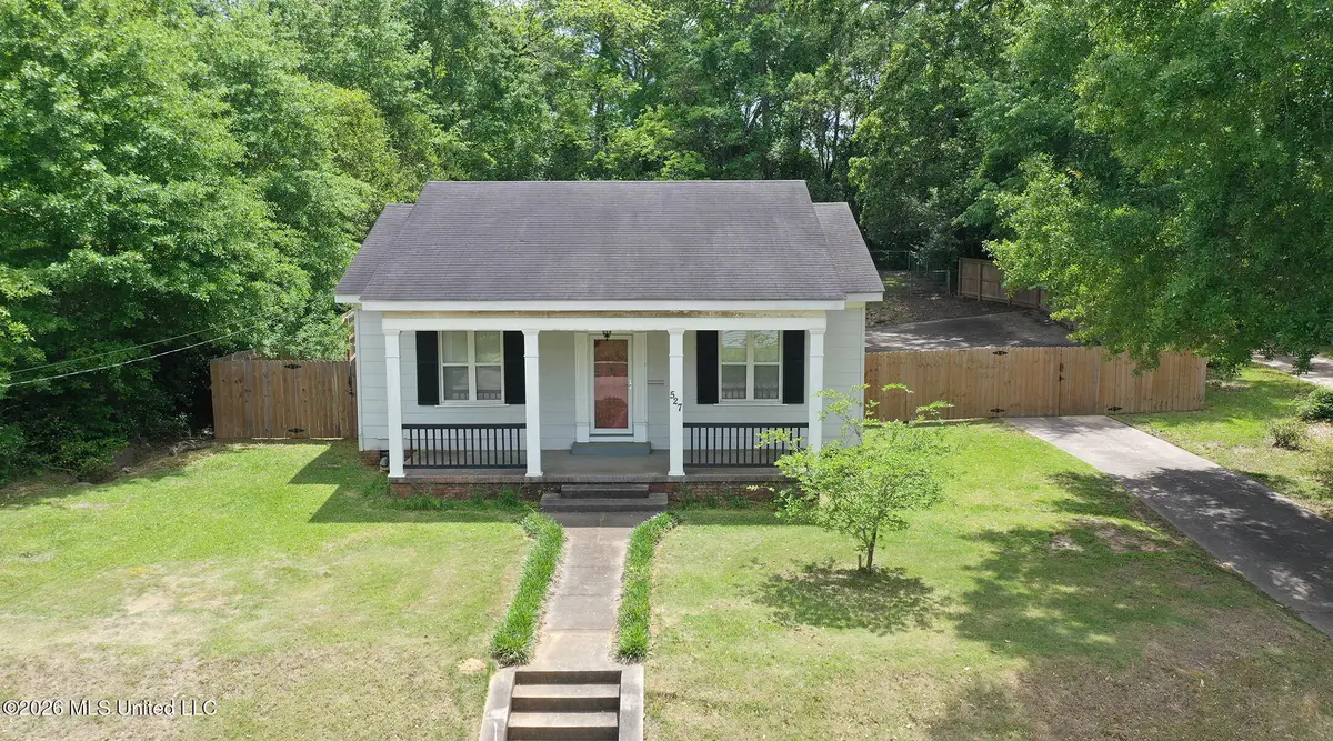 527 W New York Avenue, McComb, MS 39648 - #1