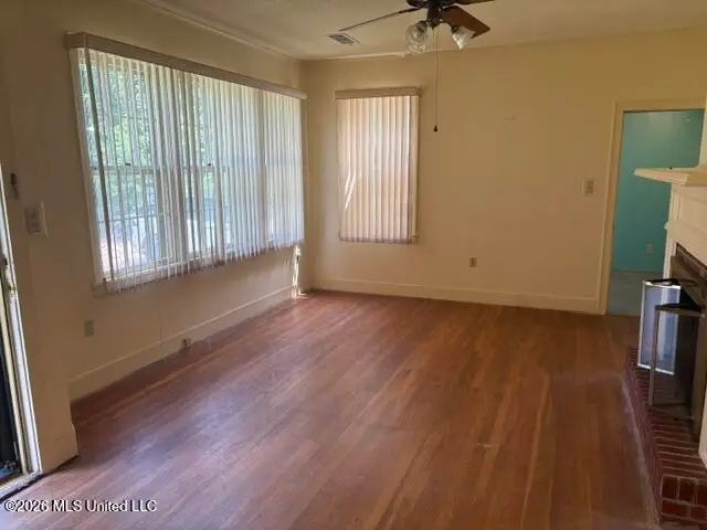 714 Bell Avenue, Greenwood, MS 38930 - #3