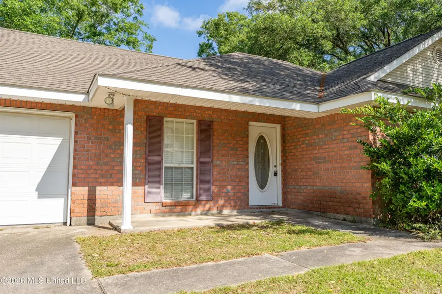 231 E Sunnybrook Road, Carriere, MS 39426 - #2