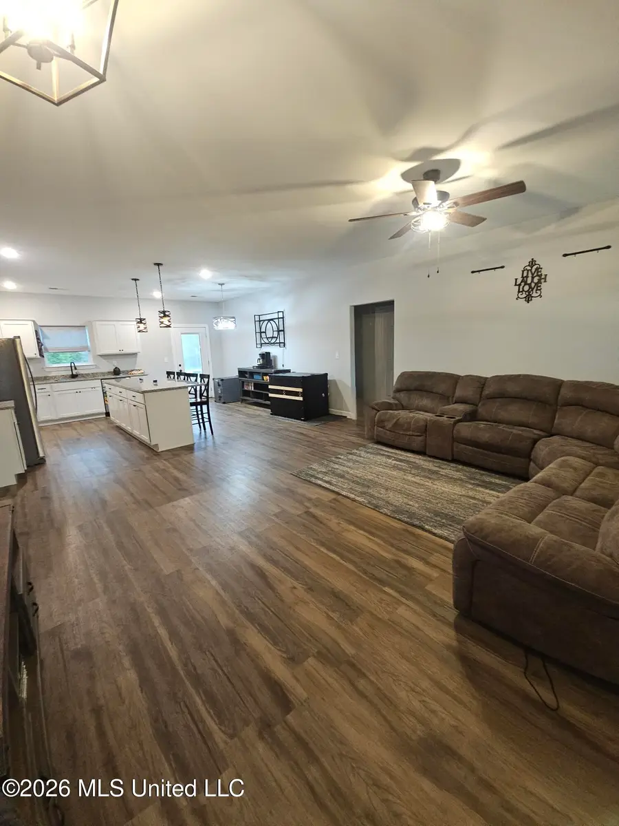 124 Deerfield Trace, Coldwater, MS 38618 - #2