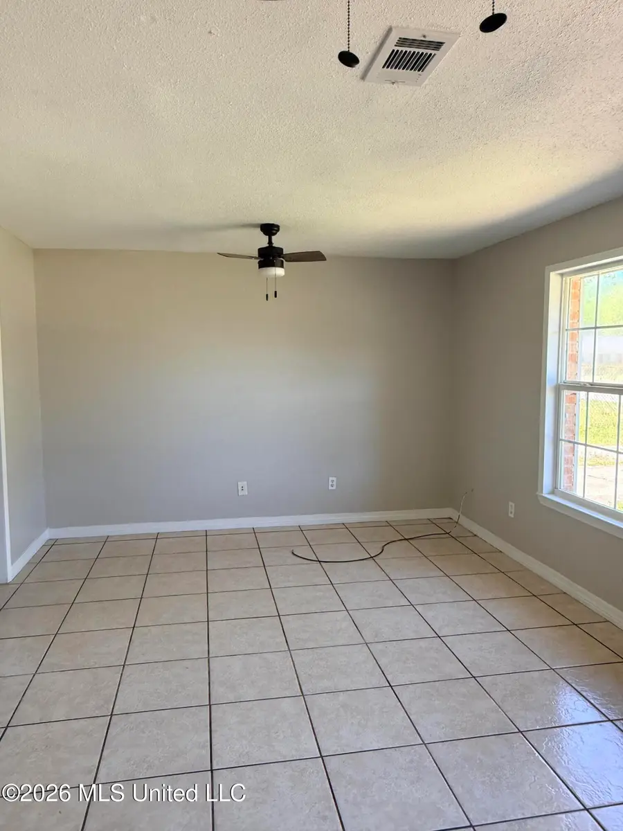 6236 Frederick Street, Moss Point, MS 39563 - #2