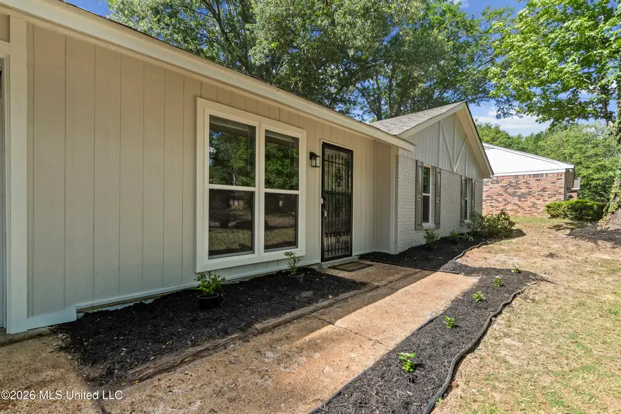 5779 Natchez Drive, Horn Lake, MS 38637 - #3