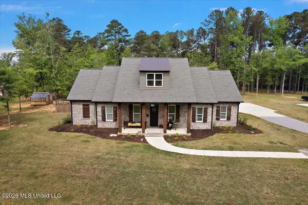 118 Cedar Ridge Drive, Canton, MS 39046