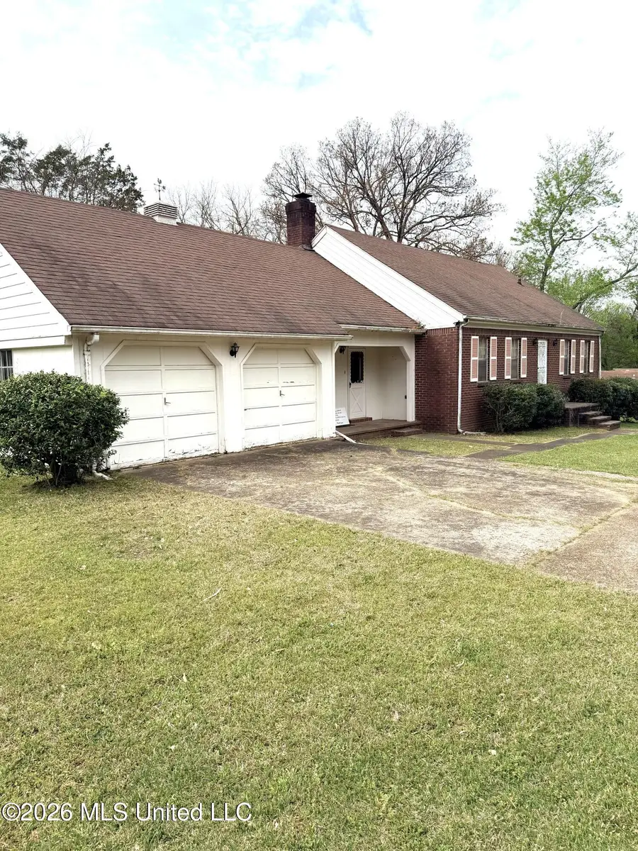 136 Weaver Drive, Holly Springs, MS 38635 - #3