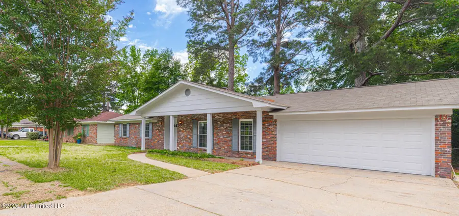 1117 Plantation Boulevard, Jackson, MS 39211 - #2