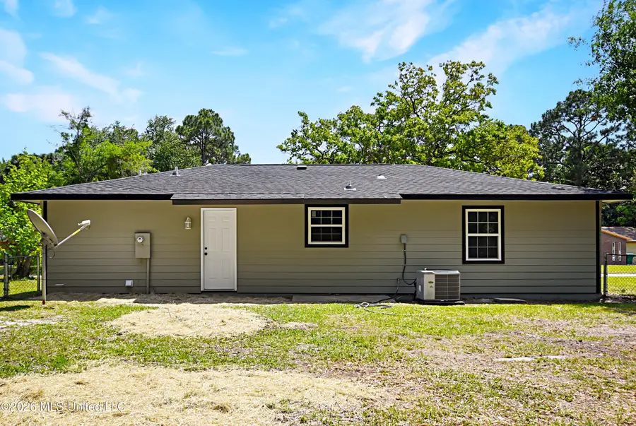 2636 Southern Drive, Gautier, MS 39553 - #2