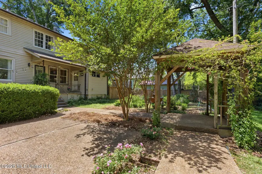 622 Broadway Avenue, Jackson, MS 39216 - #2