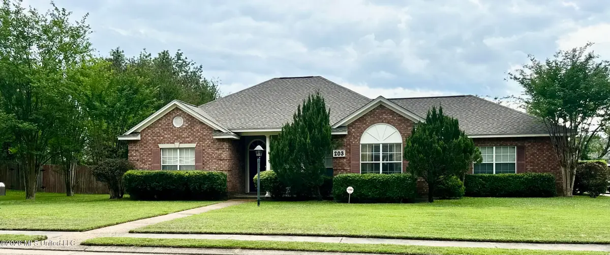 203 Kirkwood Drive, Clinton, MS 39056 - #1