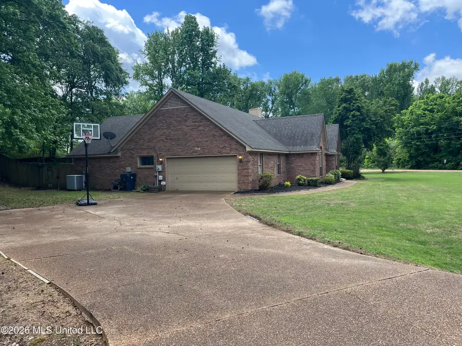 425 Augusta Drive, Hernando, MS 38632 - #3
