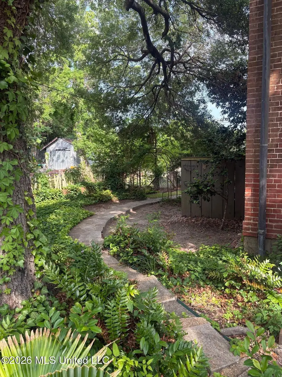 305 N Rankin Street, Natchez, MS 39120 - #3