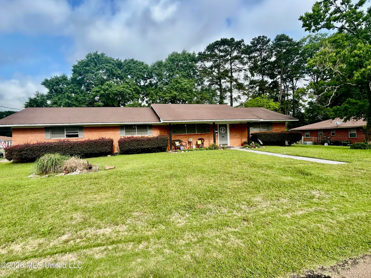 228 Sinclair Street, McComb, MS 39648 - #1