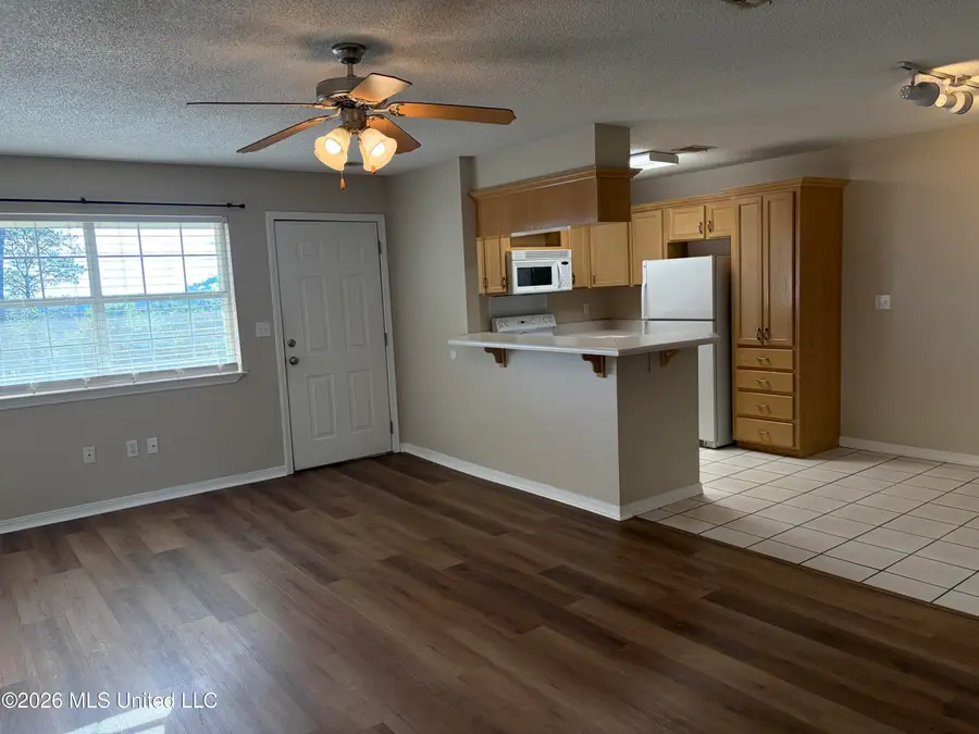 3230 Cumberland (213) Road, Ocean Springs, MS 39564 - #3