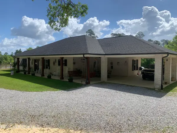 28385 16 Section Road, Pass Christian, MS 39571