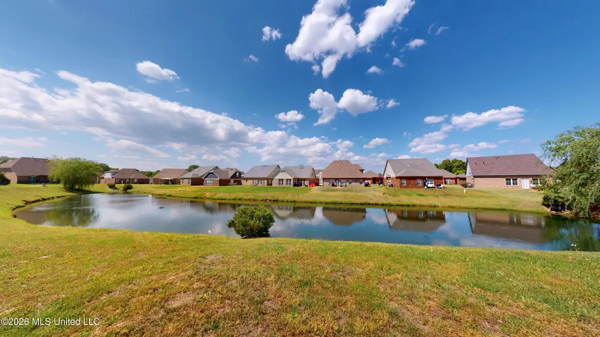 1326 Arbor Lake Drive, Horn Lake, MS 38637 - #1