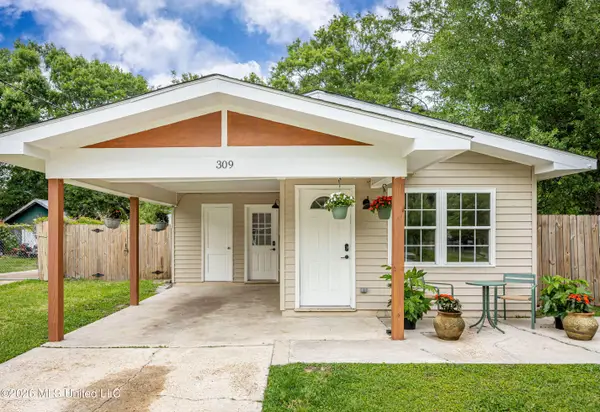 309 Teringo Circle, Ocean Springs, MS 39564