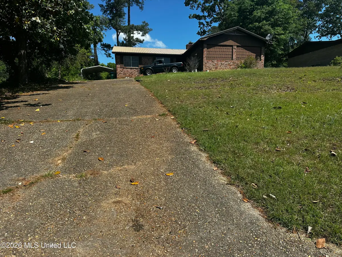 1 38th Court, Meridian, MS 39301 - #1