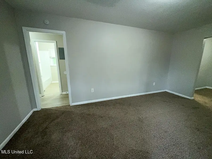 351 Lawrence Road, Jackson, MS 39206 - #2