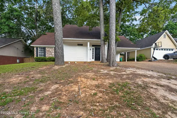 713 Glen Burne Lane, Ridgeland, MS 39157